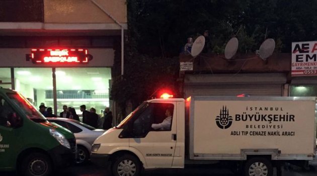 Arnavutköy'de bir evde dehşet: 4 ölü