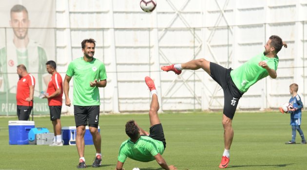 Atiker Konyaspor, Evkur Yeni Malatyaspor maçı hazırlıklarını sürdürüyor