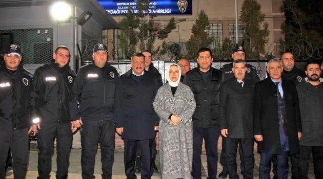 Bakan Soylu, Malatya'daki polislerin yeni yılını kutladı