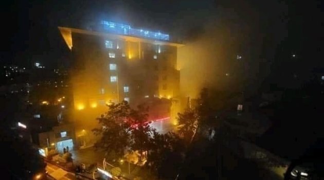 Bangladeş'te hastanede yangın: 5 korona virüs hastası öldü
