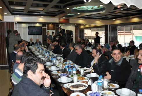 Başkan Ahmet Çakır, Gazetecilerle bir araya geldi