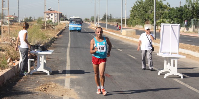BELEDİYESPOR ATLETİZM TAKIMI MERSİN'DEN ŞAMPİYON DÖNDÜ