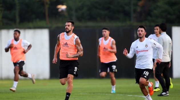 Beşiktaş'ta Malatyaspor maçı hazırlıkları sürüyor