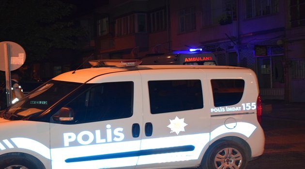 Bıçaklı kavgada kan aktı: 1 yaralı