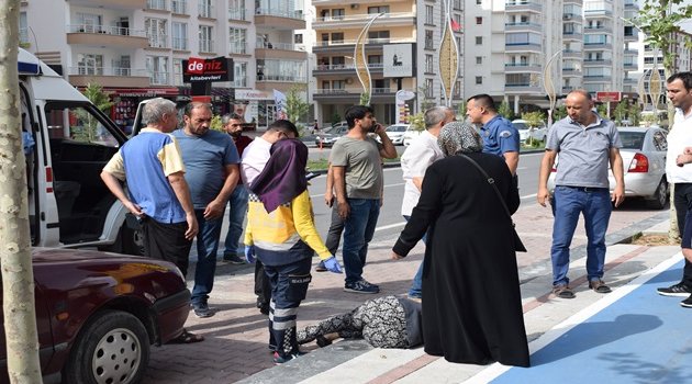 Bıçaklı kavgada kan aktı: 2 yaralı