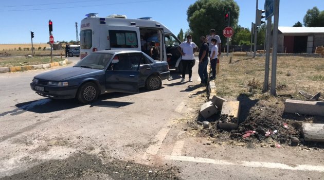 Malatya- Sivas karayolunda kaza: 3 yaralı
