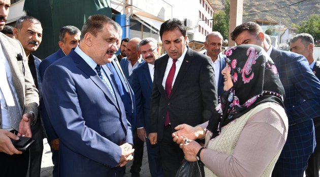 "Bizim işimiz sevgi işidir"