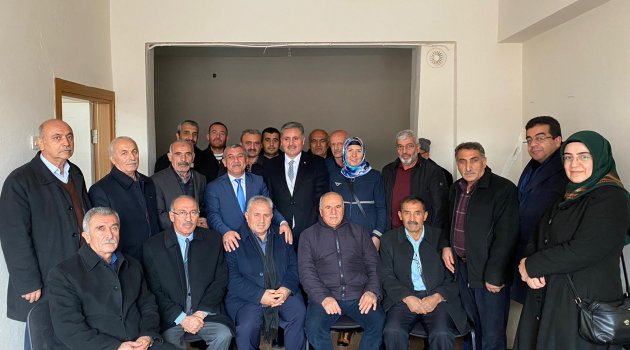 Akçadağ'da temaslarda bulundu