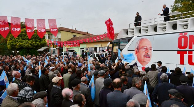 Kılıçdaroğlu Akçadağ'da AK Parti'ye Yüklendi