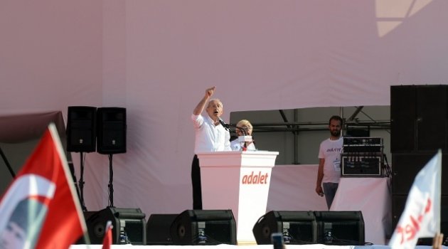 CHP lideri Kılıçdaroğlu: Güvenpark'ta başladığımız yürüyüşü Maltepe'de noktaladık