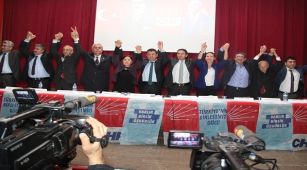 CHP'nin aday adayları görücüye çıktı