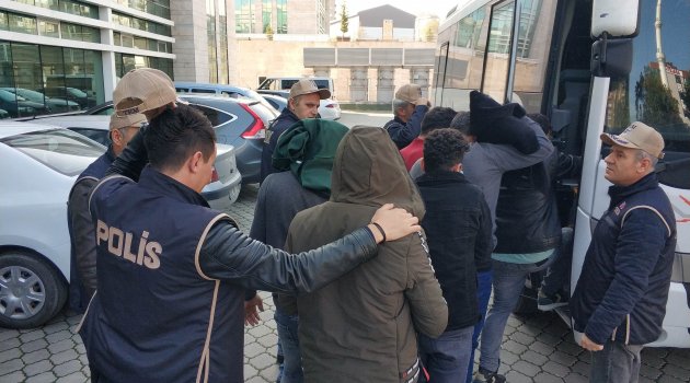 DEAŞ operasyonu: 13 gözaltı