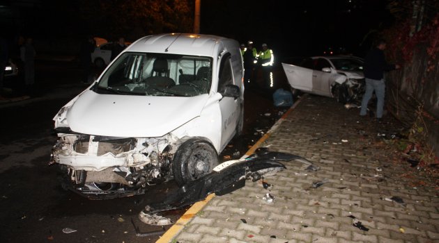 Diyarbakır'da feci kaza: 4 yaralı