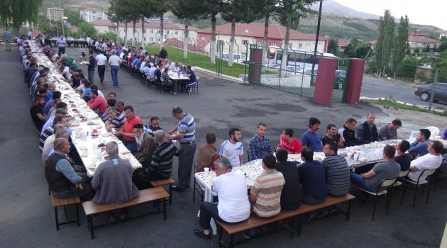 Doğanşehir Açık Cezaevi'nde İftar Ve Sertifika Töreni
