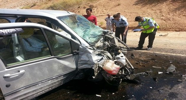 Doğanşehir'de Feci Kaza:1 ölü,8 yaralı