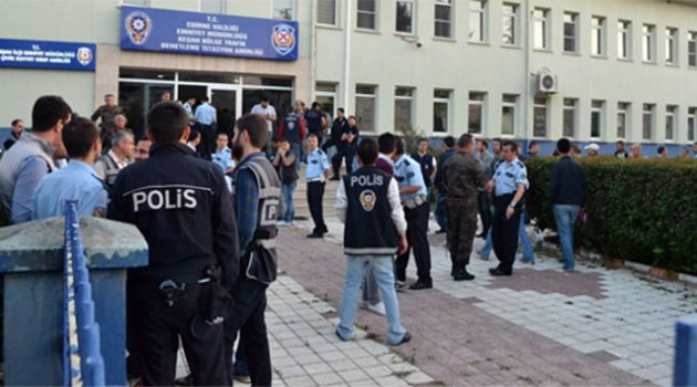 Edirne'de şafak operasyonu, çok sayıda gözaltı!