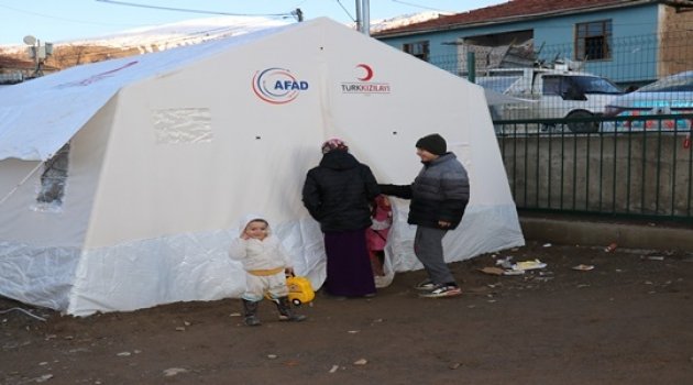 Eksi 10 derecede çadırda yaşam!