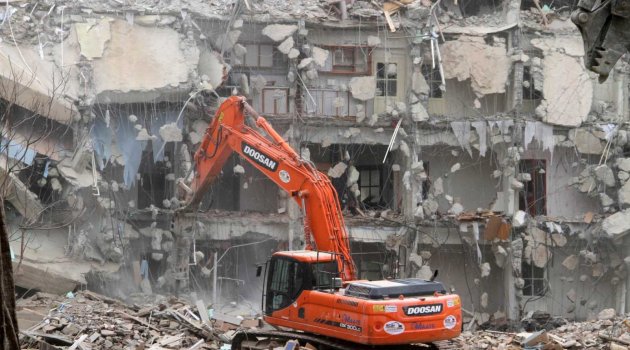 Elazığ'da 275 binanın yıkım işlemi tamamlandı