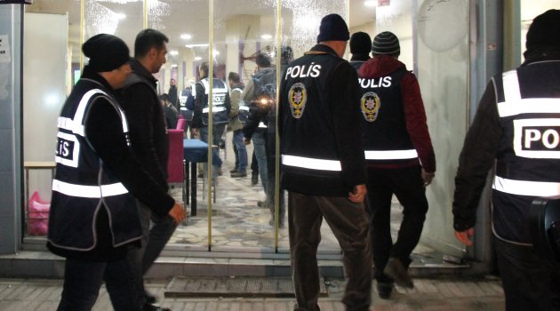 Elazığ'da Bin Polisle Huzur Operasyonu
