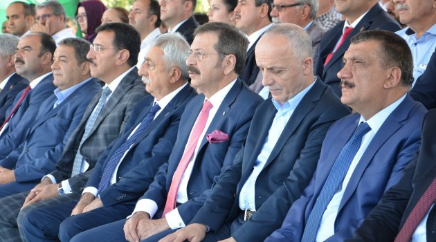 Engelsiz yaşam merkezi açıldı