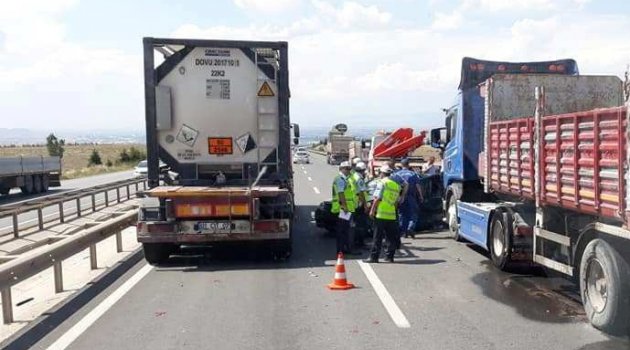 Eskişehir'de trafik kazası: 1 ölü, 4 yaralı
