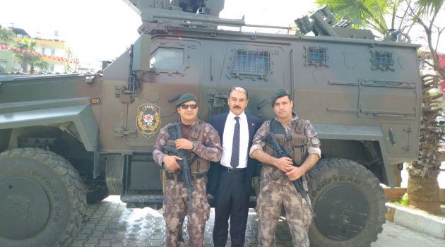 "'Esnaf camiası ekmeğini bölerek paylaşır, ama vatanı böldürmez"