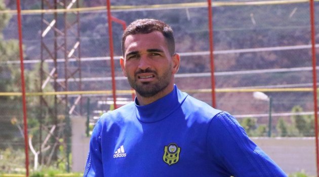 Evkur Yeni Malatyaspor'un Brezilyalı forveti Gilberto eski kulübüne dönüyor