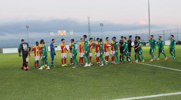 Evkur Yeni Malatyaspor'un hazırlık maçındaki performansı beğenildi