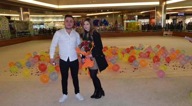 Evlilik yolunda ilk adım