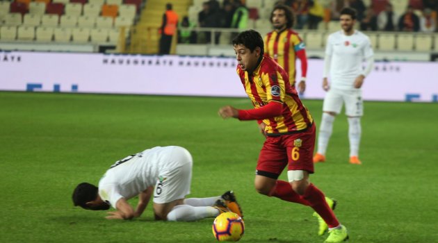 EYMS: 1 - Akhisarspor: 0 (İlk yarı)