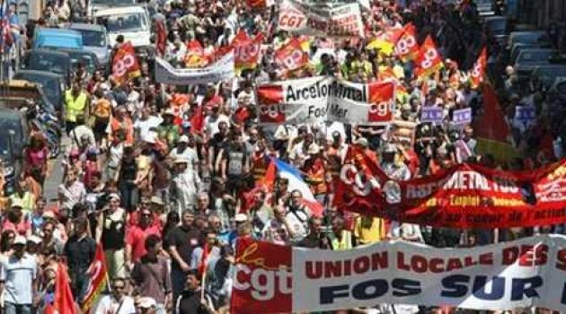 Fransa 'Emeklilik Reformuna' karşı greve gidiyor
