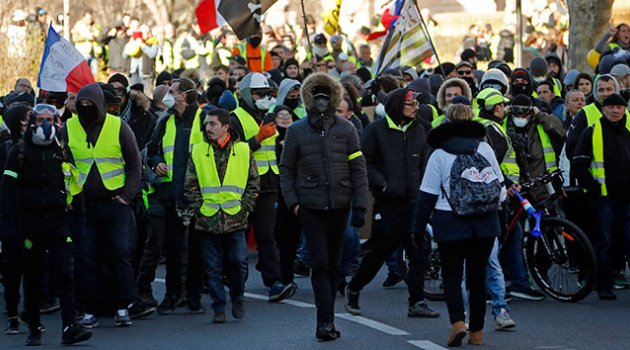 Fransa meclisinde 'Sarı Yelekliler' karşıtı yasa