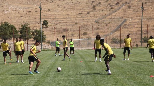 Gözler Kasımpaşa maçına çevrildi