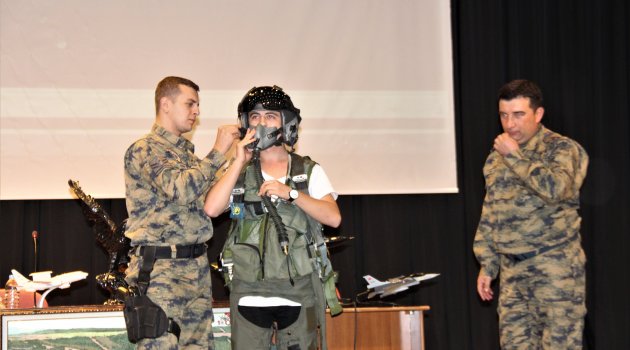 "Hava Harp Okulu için pilot ihtiyacı var"