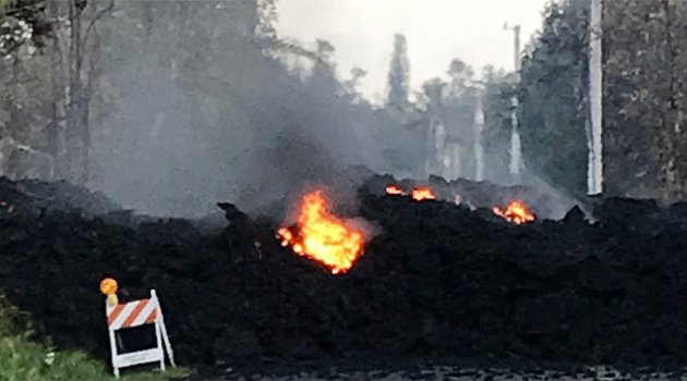 Havai'de Kilauea Volkanı'nın patlamasıyla acil durum ilan edildi