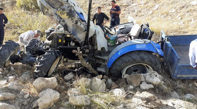 Hekimhan'da traktör devrildi: 6 yaralı