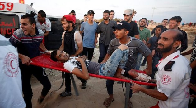 İsrail deniz ablukasını kırmak isteyen 95 Filistinli'yi yaraladı