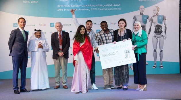 Katar'da genç 'Teknogirişimcileri' ödüllendirdi