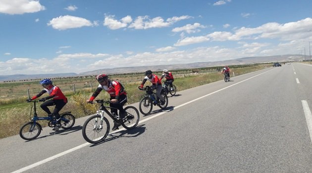 "Lisanslı bisiklet sporcusuyum"