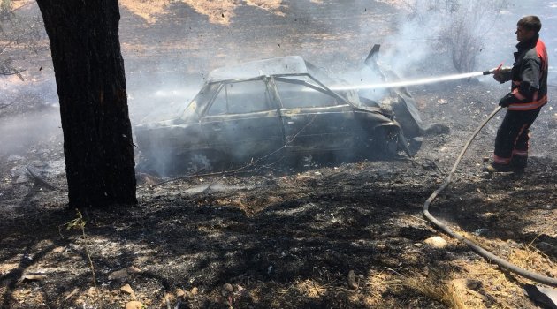 Kaza yapan otomobil kül oldu: 1 yaralı