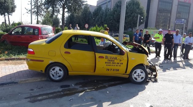 Kilis'te trafik kazası: 5 yaralı