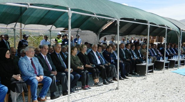 Kız yurdunun temeli atıldı