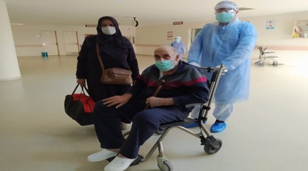 Koronayı yendi taburcu edildi