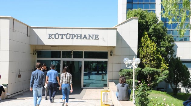 Kütüphaneler artık cepte