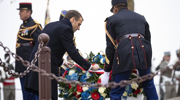Macron, Fransa'nın en kanlı cephesini ziyaret etti