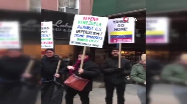 Maduro'yu destekleyenler New York'ta sokağa indi