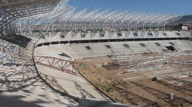 Malatya Arena Stadı'nın Çatısı Kapatıldı