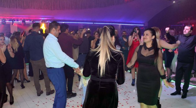 Sabaha kadar eğlendiler