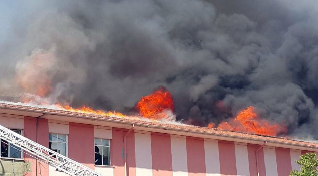 Malatya Eski Devlet Hastanesinde Yangın