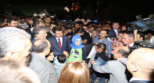 Malatya'da "Başbakan Gül" Sloganları